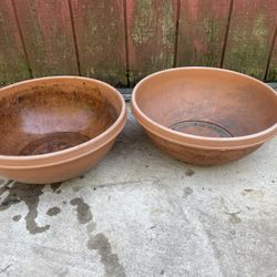 Plastic Planting Pots