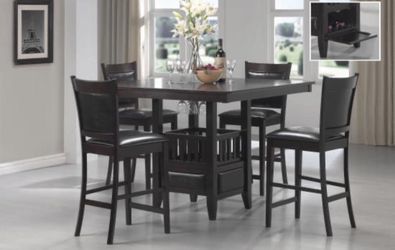 Dining table set