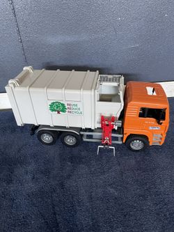 Garbage Truck