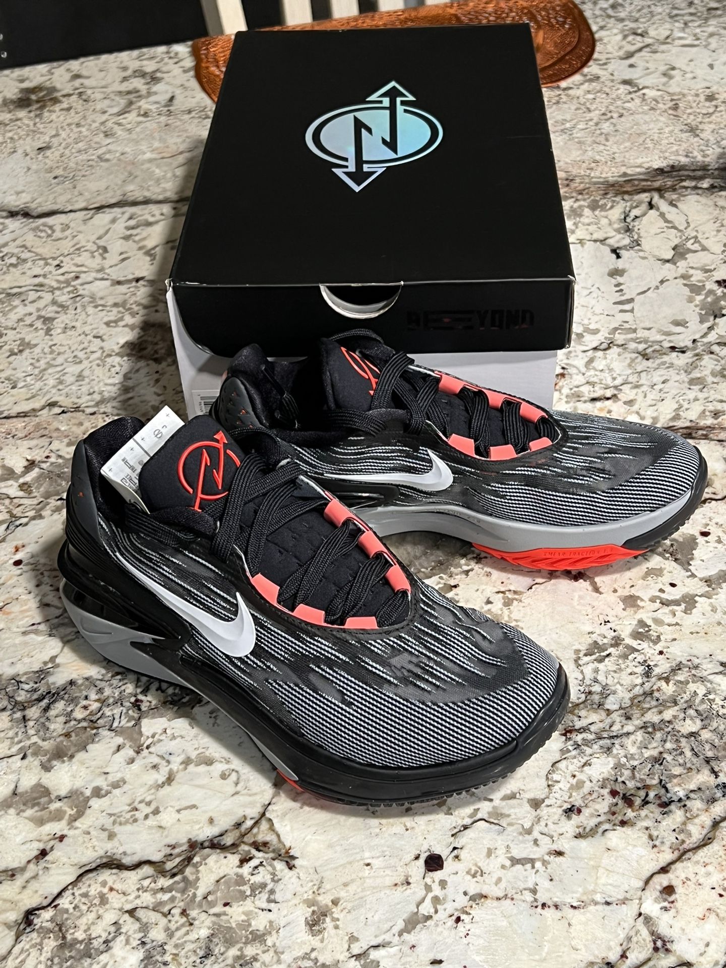 Nike Air Zoom GT Cut 2 Black Bright Crimson Size 5.5 Mens 7 Women’s Shoes New