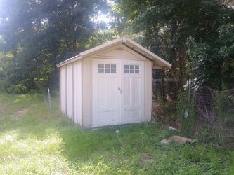Small shed with electrical wired up ready to be moved