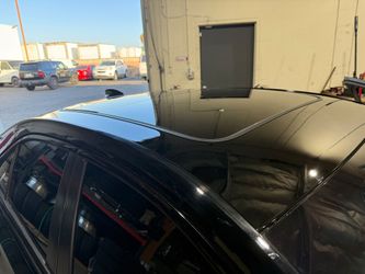 Panoramic Sunroof.