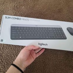 Keyboard Slim Combo MK470