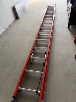 28ft Werner Ladder
