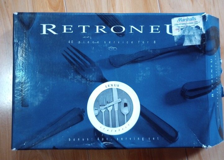 RETRONEU 44 Piece Stainless Silverware Set