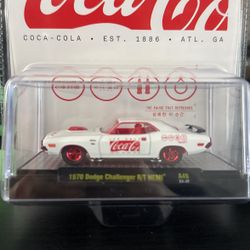 M2 Machines  Diecast 1970 Dodge Challenger R/T Hemi