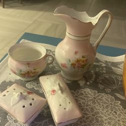 Pink Floral Vanity Set 