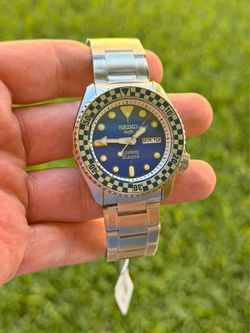 Seiko 5 Sports x Rowing Blazers x Wind Vintage โRally Diverโ SRPM19