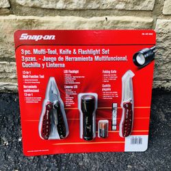 Snap-On Tools Multi-tool, LED Flashlight & Knife Set. Factory Sealed!