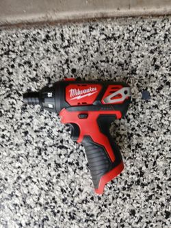 IMPACT DRILL MILWAUKEE M12 TOOL ONLY