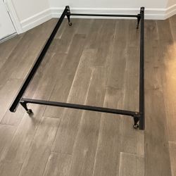 TWIN SIZE METAL BED FRAME BED RAILS