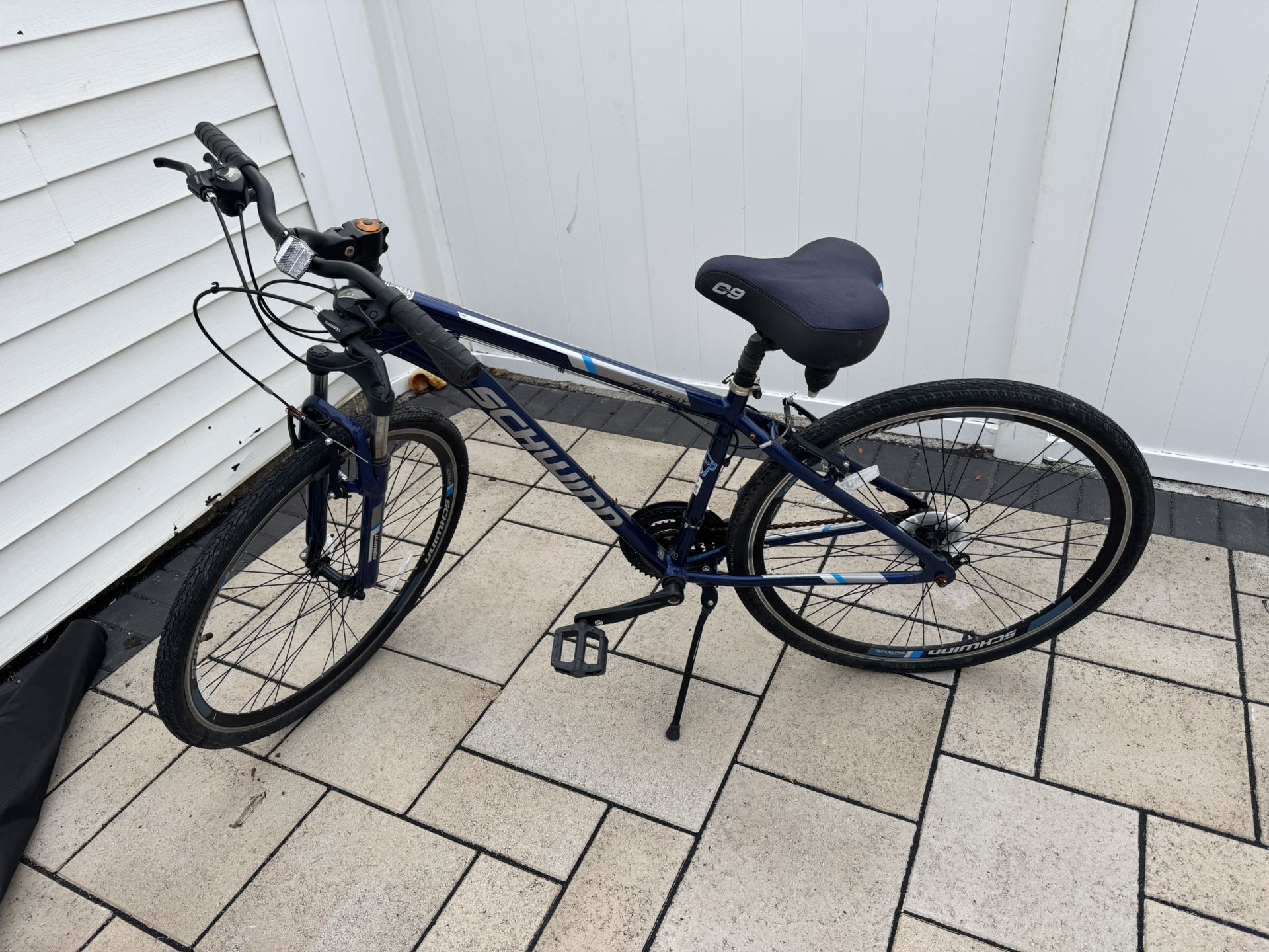 Schwinn Hybrid Bikes 700c Trailway Schwinn Bike Schwinn Trailway