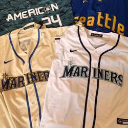 🥶Seattle Mariners Baseball Jersey