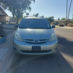 2010 Toyota Sienna