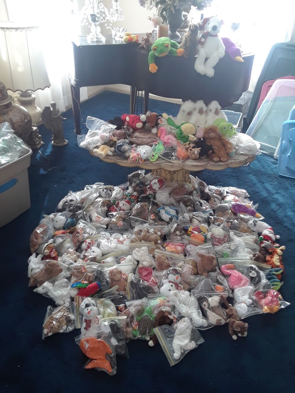 TY Beanie Baby Collection of 162 small and 14 large!!!