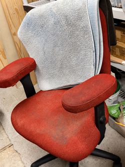 Red Fabric Office Chair with Armrests