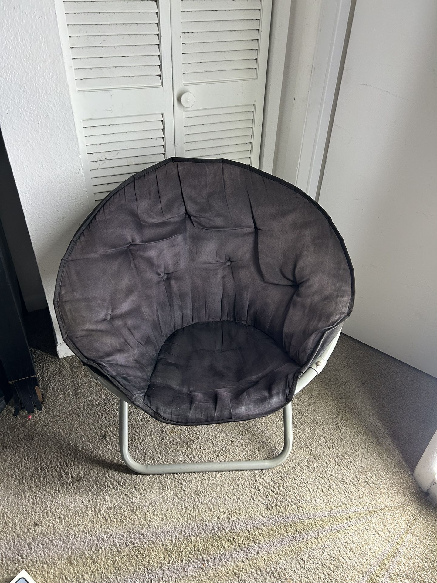 Saucer Chair