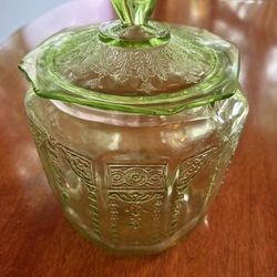 Large Uranium Glass Cookie Jar. Anchor hocking Princess Pattern