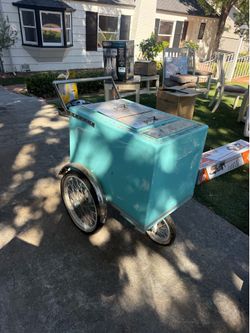 Ice cream cart