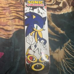 Finesse + Sonic The Hedgehog Skateboard Deck