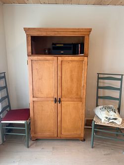 Wooden Computer Armoire / Office Entertainment Cabinet