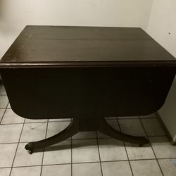 Vintage Drop leaf Table