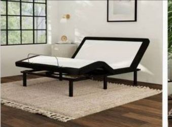 Adjustable queen frame