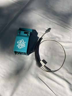 Ski Tote with combination lock