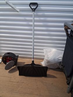 Push shovel