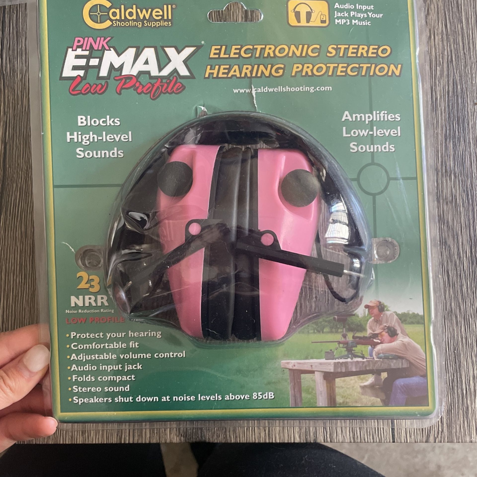 Caldwell Pink Shooting Headphones for Sale in Las Vegas, NV OfferUp