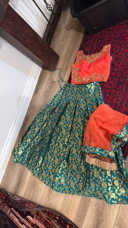 Indian cloths
