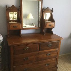 Antique dresser with mirror