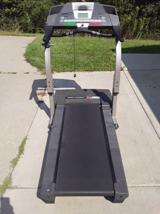 Very Nice Proform XP 542 S Treadmill for Sale in Savage, MN OfferUp