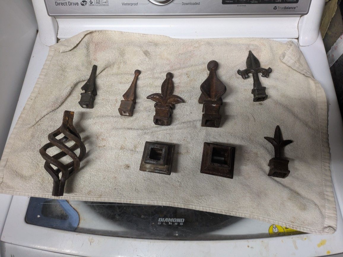 Fleur De List. Cast Iron Fence Toppers .Ventage