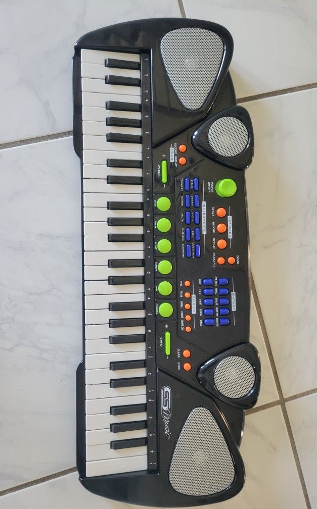 SS Music Piano Keyboard