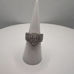 Diamond Cluster Ring