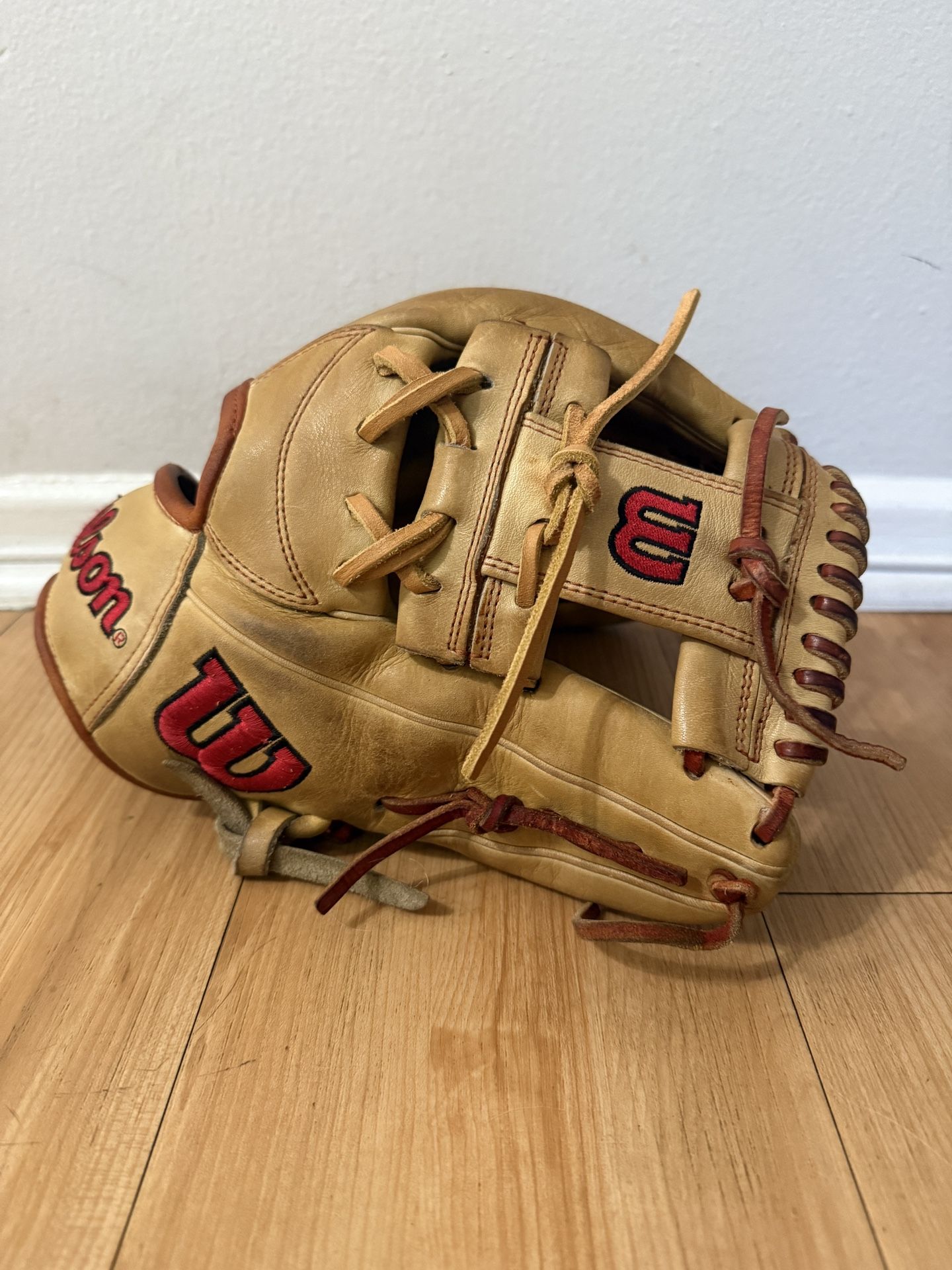 Wilson a2000 1787 Baseball Glove 11.75 Inch