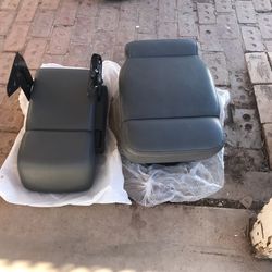 Ford-F150  Leather Middle Seat $85