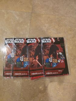 Star Wars Piñata 20x30 cm – Lot of 4 - THE FORCE AWAKENS - 20X30cm - 7X13in