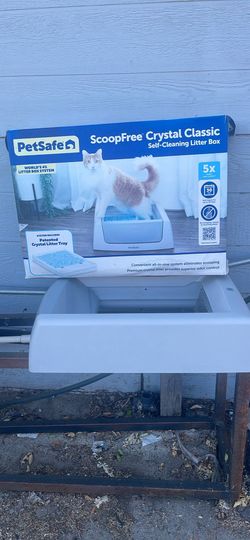 Self Cleaning Litter Box/Caja De Arena Autolimpiable Para Gatos