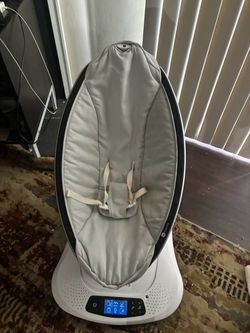 4moms mamaRoo Multi-Motion Baby Swing Smart Connectivity