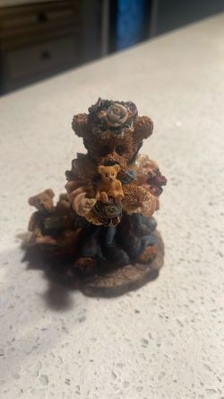 Boyds Bears & Friends Bearstone Collection "The Collector" #227707