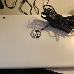 HP Chromebook 15.6" Touchscreen