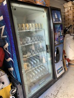 Used Drink Vending Machine