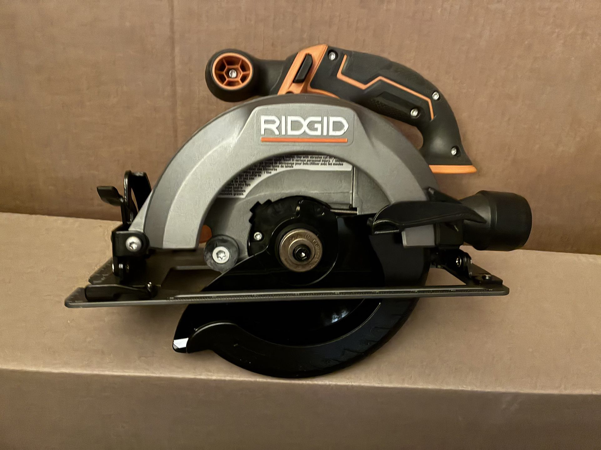 Circular SAW. RIGID. NEW. tool only 