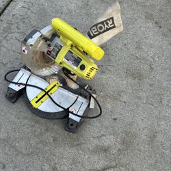 Ryobi Saw 