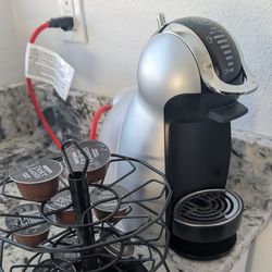Coffee Machine with Pod's Stand 