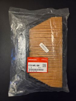 Honda OEM Genuine part - Air Cleaner Element (Air Filter) 17210-MFJ-D00