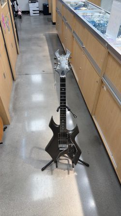 B.C Rich Electric Guitar