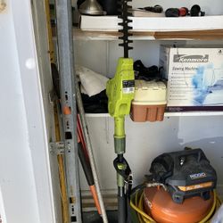 Sunjoe Extension Trimmer Corded Approximately 12ft It’s Corded 